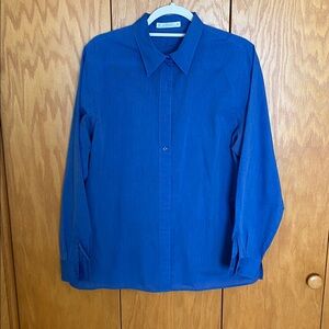 Lady’s shirt/blouse